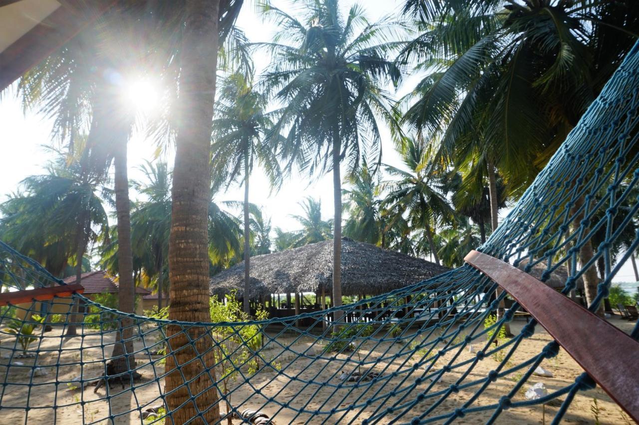 Kitelantis Hotel And Resort คัลพิทิยา ภายนอก รูปภาพ